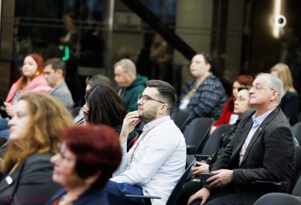 Maia Sandu îndeamnă la solidaritate între presă și instituții pentru apărarea democrației în fața manipulării