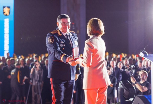 Maia Sandu recunoaște rolul esențial al Poliției Naționale în apărarea democrației și securității Republicii Moldova