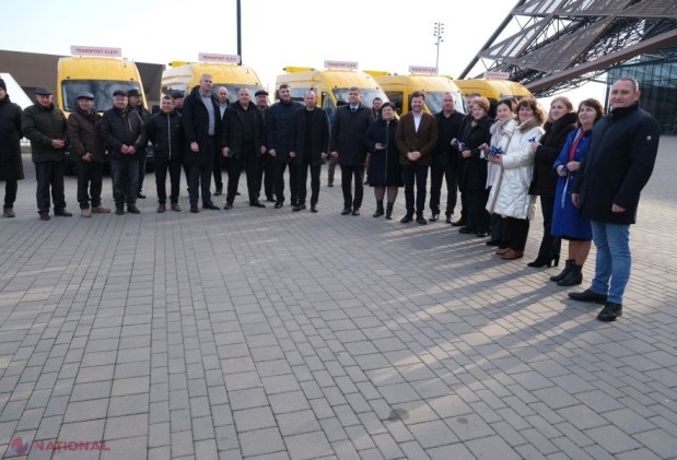 Ministerul Educației distribuie 23 de microbuze școlare pentru acces îmbunătățit la educație în diverse raioane