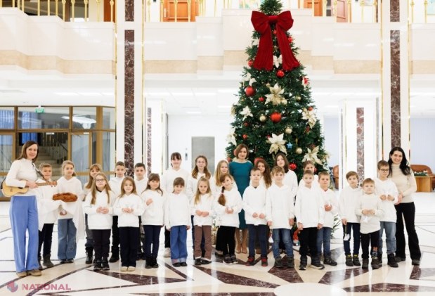 Colindători și urători au adus bucuria Crăciunului la Președinția Republicii Moldova