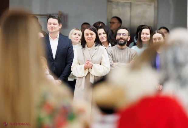 Colindători și urători au adus bucuria Crăciunului la Președinția Republicii Moldova