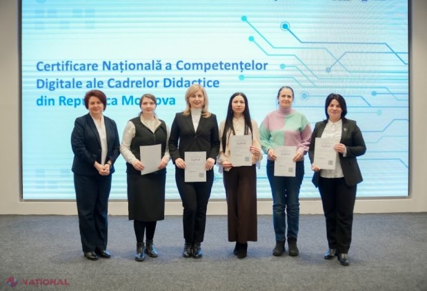 74 de profesori din Republica Moldova, certificați în competențe digitale de Ministerul Educației