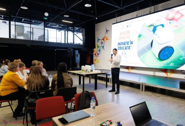 Învățători din toată țara învață să folosească roboți educaționali și realitate virtuală la clasele primare