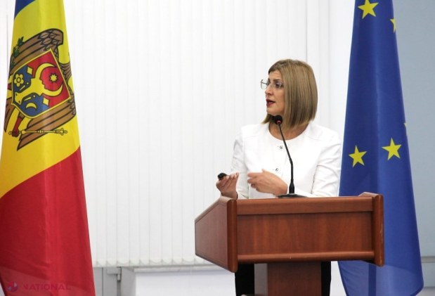 MEC schimbă din temelii manualele școlare: accent pe calitate, ediții color, versiuni digitale și ghiozdane mai ușoare