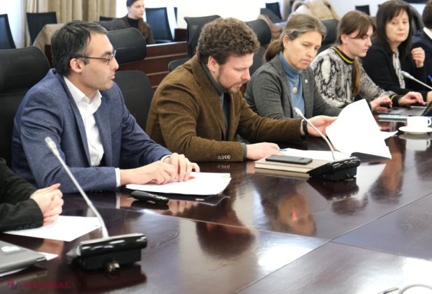 MEC și partenerii internaționali extind programele de sprijin pentru școlarizarea copiilor de etnie romă în 2025