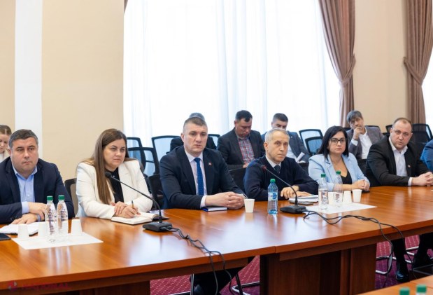 Guvernul continuă consultările pe reforma administrației locale pentru primării mai puternice și servicii mai aproape de cetățeni