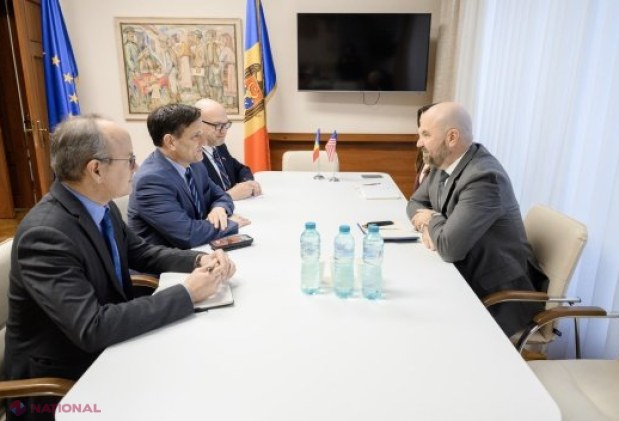 Moldova mizează pe investiții americane pentru modernizarea infrastructurii feroviare și rutiere
