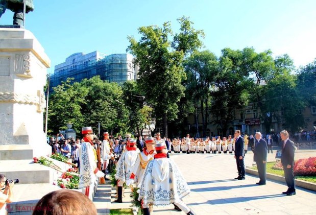 DEPUNERI de FLORI // 510 ani de la moartea lui Ștefan cel Mare