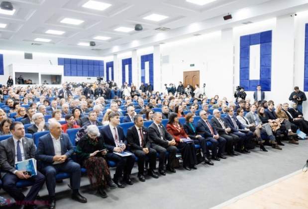 Maia Sandu cere la Universitatea din Comrat protejarea limbii și culturii găgăuze și implicare mai mare a tinerilor în societate