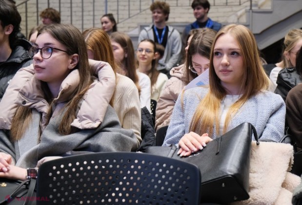 Campania „Învață în Moldova” continuă: 12.000 de elevi de liceu, în tururi organizate la universitățile din țară