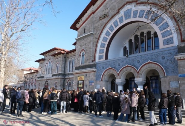 Prima excursie din Decada „Memoriei și Recunoștinței”: 160 de elevi au descoperit la Chișinău istoria deportărilor și represiunilor sovietice