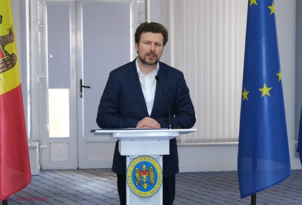MEC alocă 7 milioane de lei pentru 60.000 de cărți noi în biblioteci școlare și lansarea laboratoarelor literare CHILL Network în Chișinău