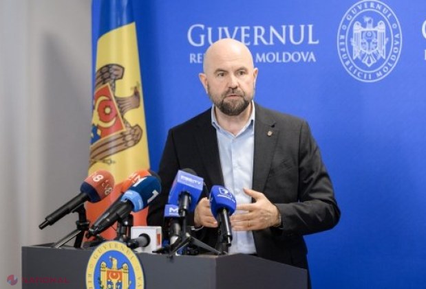 Guvernul introduce ajustarea temporară a tarifelor la transportul interraional și raional, în funcție de prețul la combustibil