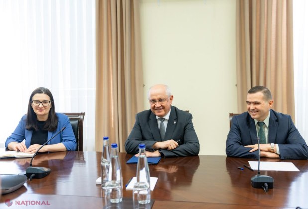 Alexandru Munteanu discută cu Michael McGrath reformele din justiție, combaterea dezinformării și sprijinul UE pentru parcursul european al Republicii Moldova