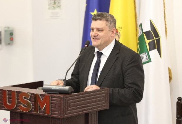 40 de elevi din toată țara, premiați la Olimpiada Republicană de Fizică de la USM