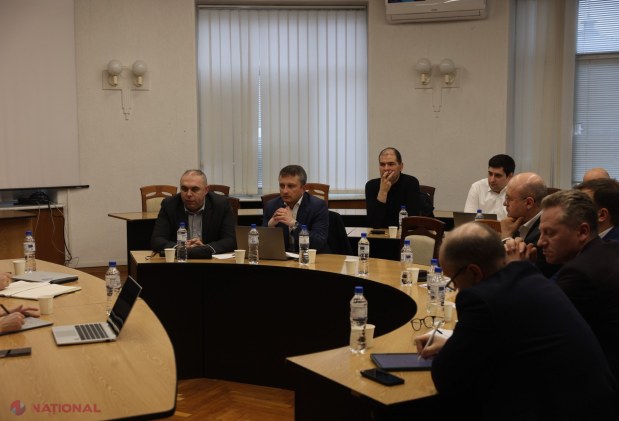 Ministerul Energiei cere investiții urgente în rețelele electrice uzate pentru a permite integrarea energiei regenerabile și a evita noi blackout-uri