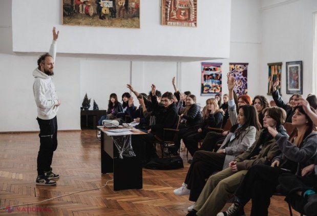Tineri artiști de la Colegiul „Alexandru Plămădeală” pregătesc o lucrare de video mapping pentru ACT Festival 2026