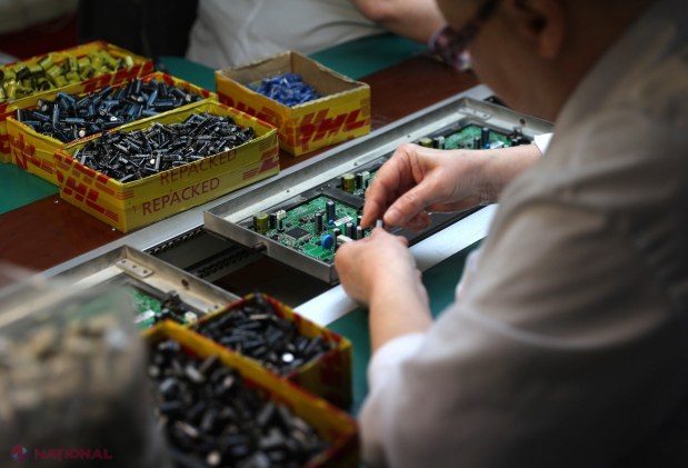 Ministerul Energiei pariază pe contorizarea inteligentă: 100.000 de gospodării din Moldova vor primi contoare smart pentru reducerea facturilor la energie