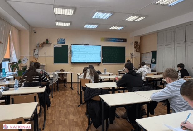 Peste 400 de elevi-mentori își împărtășesc experiența în campania „Matematica de la egal la egal”