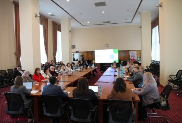 Ministerul Educației caută soluții pentru prevenirea abandonului și absenteismului școlar în comunitățile vulnerabile