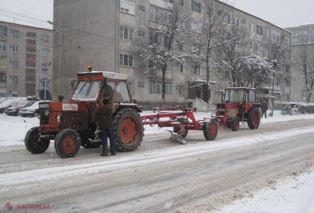 ADEVĂRAT sau FALS? Primăria capitalei afirmă că ninsoarea de ieri-seară nu a afectat traficul rutier