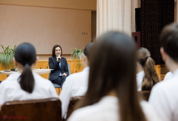 Maia Sandu, la Bălți: discuții cu elevii despre siguranța online și planuri de modernizare a spitalului regional
