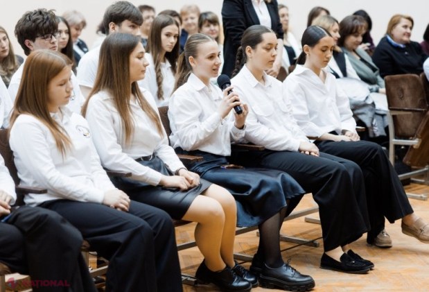 Maia Sandu, la Bălți: discuții cu elevii despre siguranța online și planuri de modernizare a spitalului regional