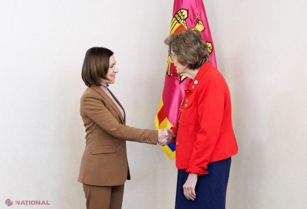 Maia Sandu marchează la Chișinău 25 de ani de parteneriat cu Carolina de Nord și decorază liderul Gărzii Naționale americane