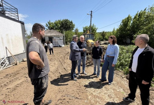 Premierul Munteanu, în satele devastate de viituri din Călărași: o victimă, pagube mari și promisiuni de sprijin pentru localnici