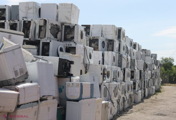 EcoVoucher impulsionează reciclarea: peste 300 de tone de frigidere și mașini de spălat vechi, colectate în Moldova