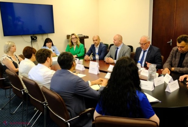 MEC întărește parteneriatul moldo-ucrainean prin noi programe de formare pentru profesorii de limba ucraineană în școli și licee