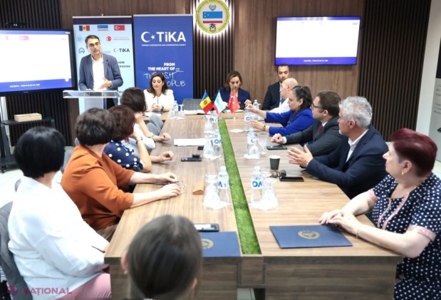 Profesori din UTA Găgăuzia, instruiți în Turcia pentru a promova limba găgăuză în școli