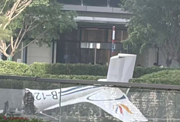 Panică în Beijing: o aeronavă cât o mașină lovește turnul CITIC, cea mai înaltă clădire din oraș