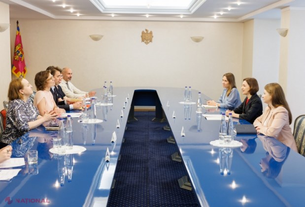 Bani europeni pentru păduri, apă și deșeuri. Maia Sandu și Comisara UE Jessika Roswall au pus la punct detaliile „Agendei verzi” pentru R. Moldova