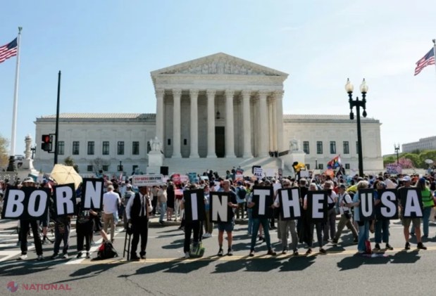 Curtea Supremă a SUA îl contrazice pe Trump: jus soli rămâne în vigoare, copiii născuți din părinți aflați ilegal sau temporar în America sunt cetățeni prin naștere