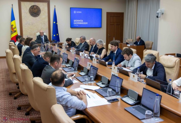 Transport feroviar mai sigur și aliniat la standardele UE: O nouă metodologie de control a riscurilor, aprobată de Guvern
