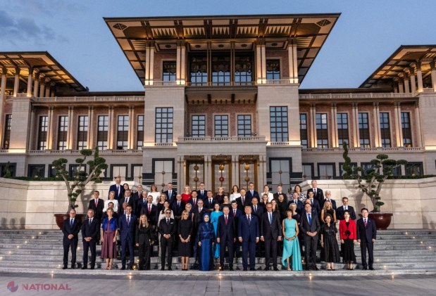 Trump își îngroapă securea războiului la summitul NATO și laudă unitatea aliaților