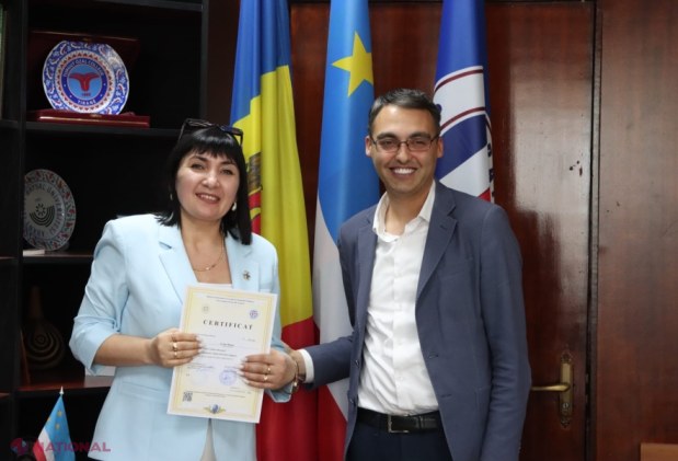 47 de profesori de limba găgăuză din autonomie, instruiți prin programul MEC și Universitatea de Stat din Comrat pentru a ridica calitatea predării