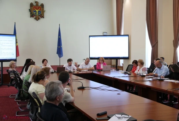 MEC accelerează consultările pe reforma „Restart” în educație și cheamă Chișinăul să vină cu propuneri la proiectul de lege