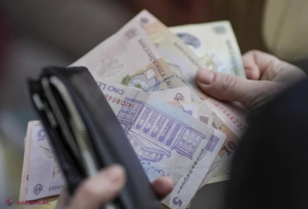 Doi ucraineni, acuzați că au escrocat o bucureșteancă de 287.000 de lei printr-o falsă schemă de „protejare a economiilor”