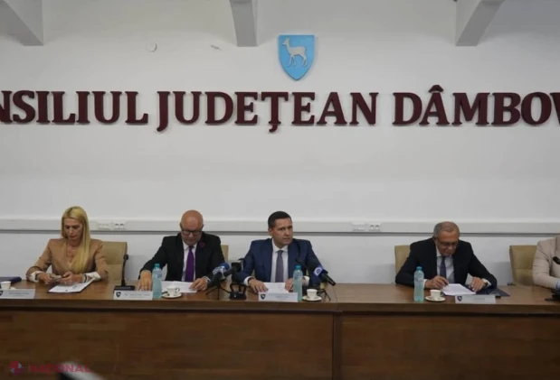Elevele de 10 la Bacalaureat, premiate de Consiliul Județean Dâmbovița