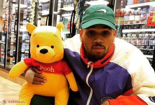 Chris Brown își recunoaște vina la tribunalul din Londra după incidentul violent dintr-un club de lux din Mayfair