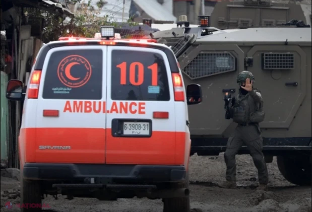 Femeie însărcinată își pierde copilul într-o ambulanță oprită de militari israelieni la un punct de control în Cisiordania ocupată