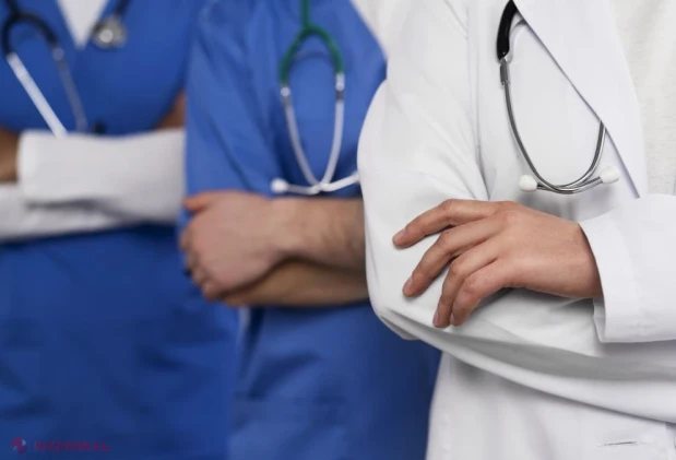 Colegiul Medicilor avertizează Guvernul, în plină grevă: reforma sănătății nu mai poate fi amânată, România nu își mai permite să piardă medici