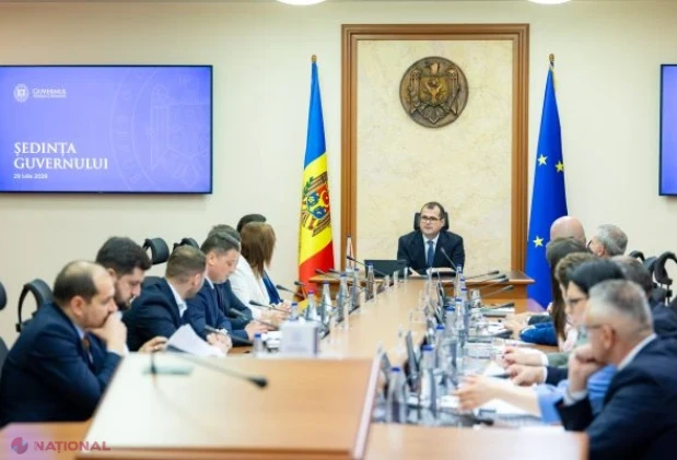 Guvernul introduce reguli noi pentru calitatea apei de scăldat: cum vei afla dacă râurile și lacurile sunt sigure pentru baie