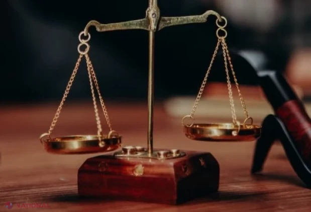 Bărbatul care ar fi pretins peste 52 000 de euro pentru a interveni într-un dosar penal, extrădat din Spania și trimis în judecată pentru trafic de influență