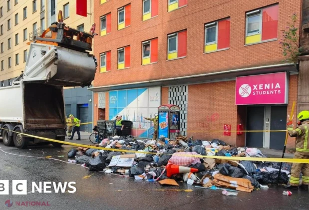 Avertisment la Glasgow după un incendiu la un camion de gunoi provocat de baterii aruncate greșit