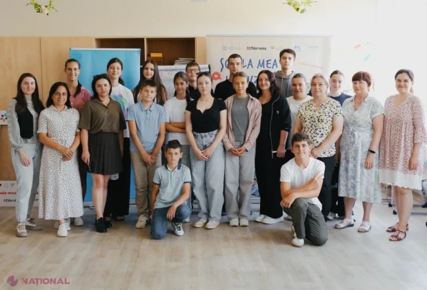 Teatrul forum îi transformă pe elevi în formatori împotriva bullyingului și discriminării în școlile lor