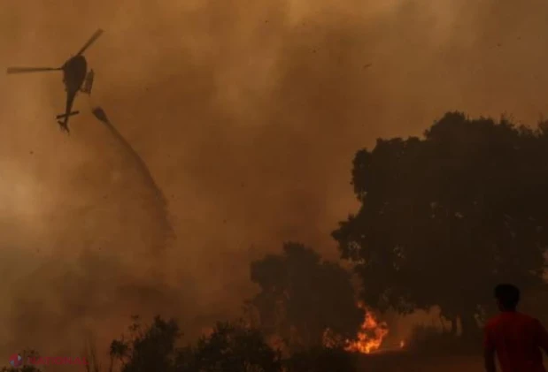 Incendiu puternic în Halkidiki, sute de turiști evacuați din Kassandra chiar înainte de Sfânta Maria