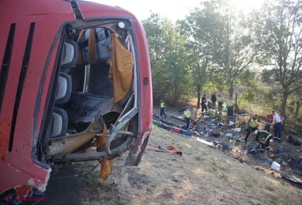 Tragedie în Ungaria: autocar cu turiști polonezi răsturnat pe autostrada M3, 12 morți și cel puțin 10 răniți